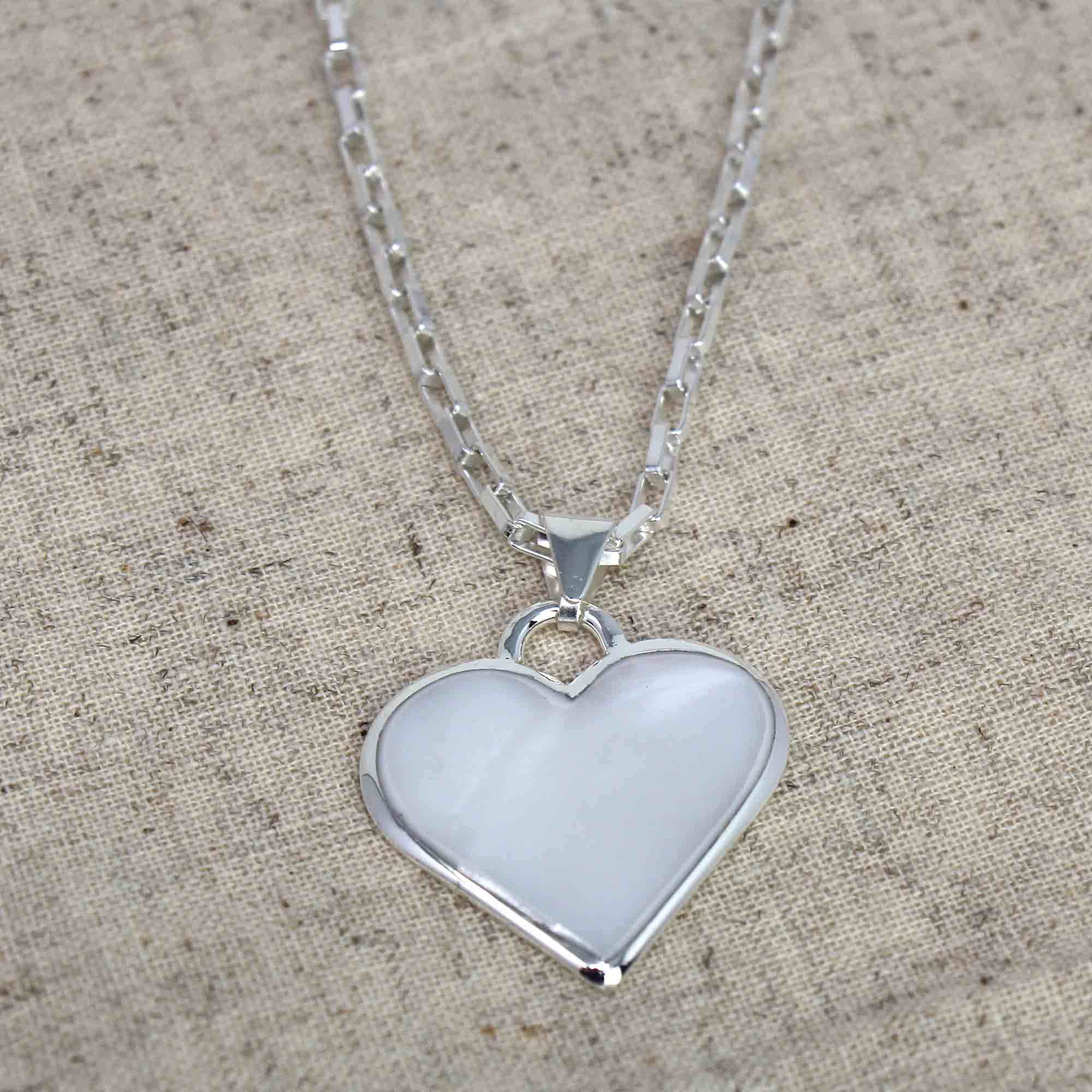 Corazon Blanco White Heart Pendant with Chain - Best Today's Gifts