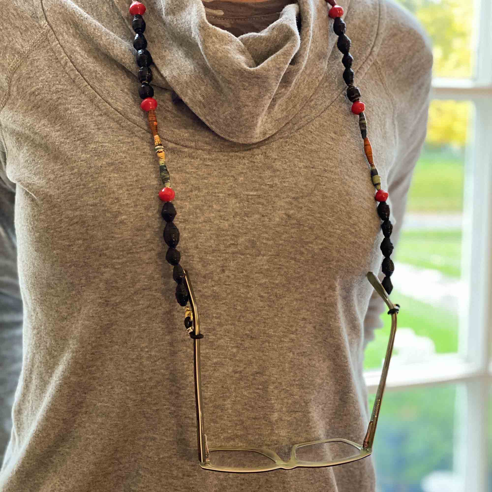 Face Mask/Eyeglass Paper Bead Chain, Black and Red - Best Today's Gifts