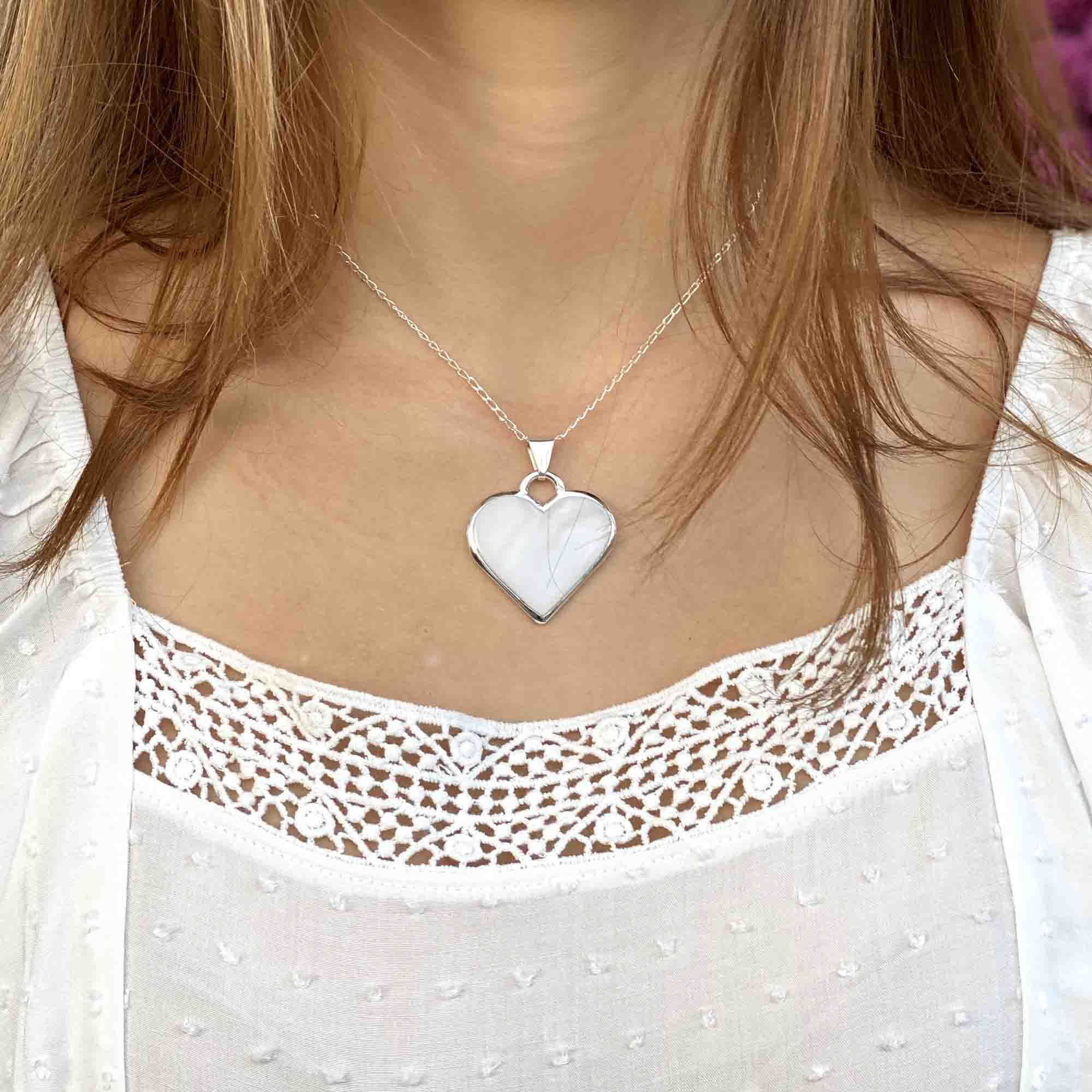 Corazon Blanco White Heart Pendant with Chain - Best Today's Gifts