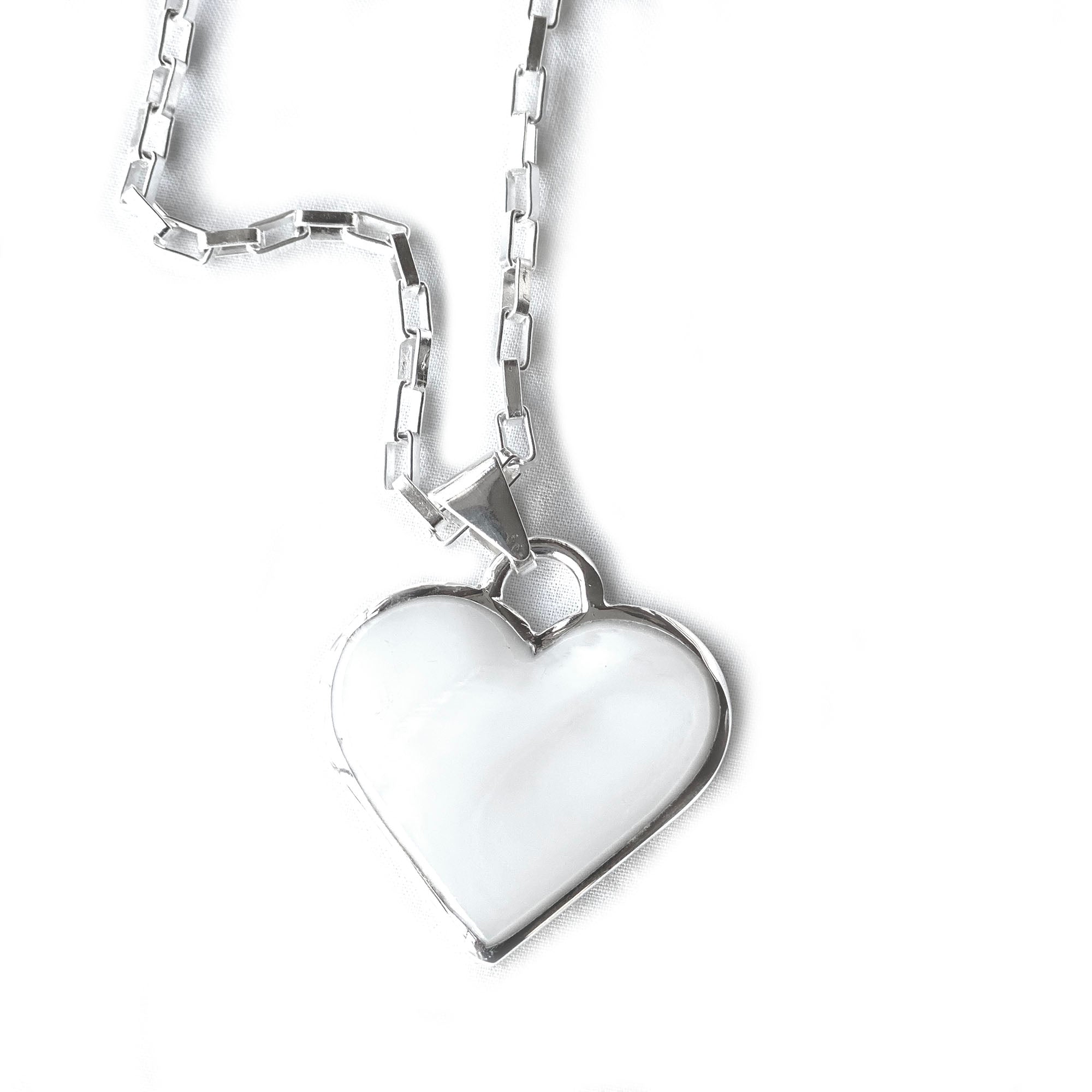 Corazon Blanco White Heart Pendant with Chain - Best Today's Gifts